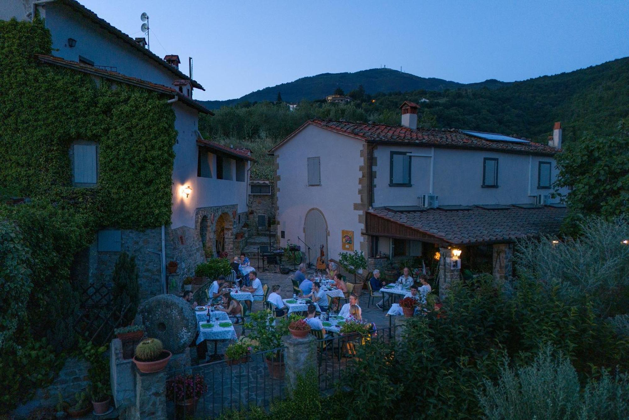 Agriturismo Borgo Mocale Castelfranco di Sopra Eksteriør billede